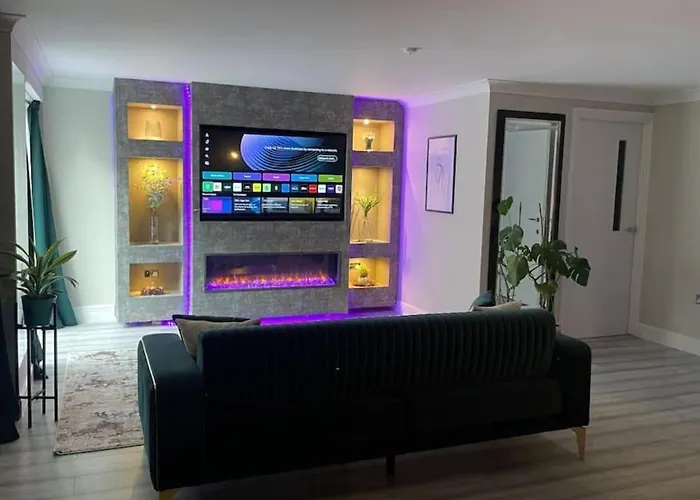The Exclusive Jacuzzi Apartment With Fireplace & Parking
